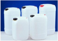 Stackable Jerry cans